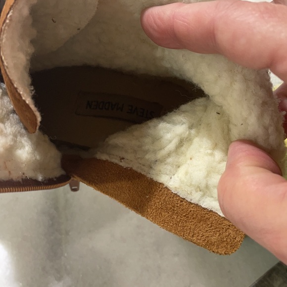 Steve Madden Boots - Picture 5 of 6